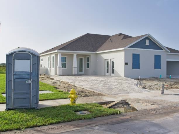 Best Portable bathroom rental  in Osawatomie, KS