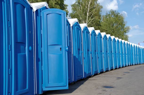 Best High-end porta potty rental  in Osawatomie, KS